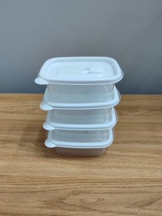 Conjunto 04 potes de plástico retangulares  400ml.